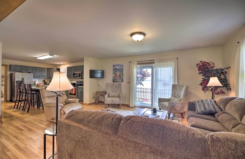 St. Albans House | Lake Champlain Home w/Decks, Kayaks & Fire Pit!