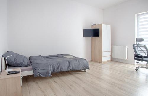 Osowa Apartment | Lake&City - Komfortowe pokoje blisko Majaland, jeziora, lasu oraz serca Trójmiasta