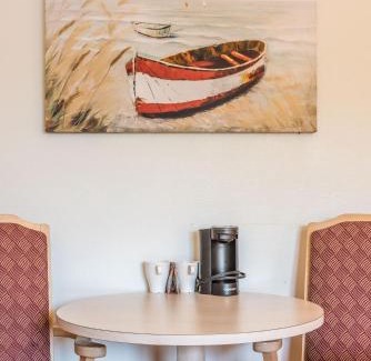 Dartmouth Hotel | Lake City Motel