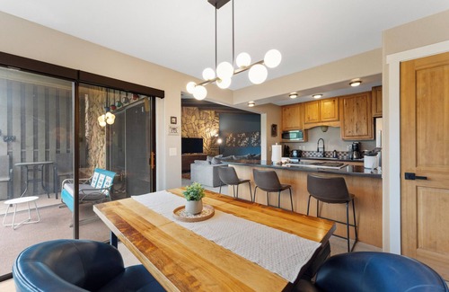 Dillon Apartment | Lake Cliffe #307, Building A