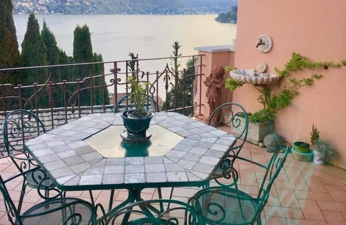 Moltrasio Apartment | Lake Como Rose Castle - 2 bedroom apartment with terrace, garden and lake view