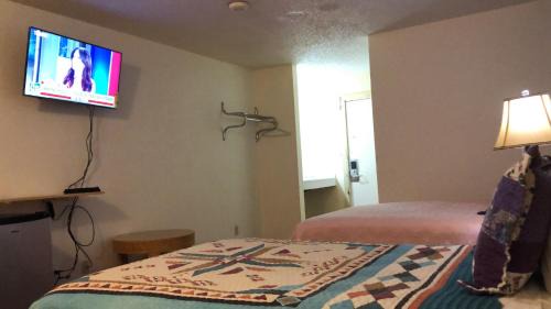 Trinity Hotel | Lake Country Inn