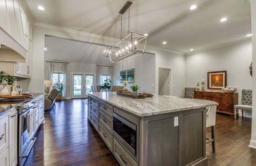 Florence House | Lake Daze: Reserve Your Peaceful Luxury Lake House Escape