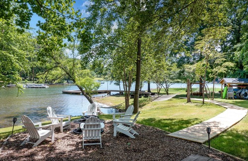 Terrell House | Lake Escape's Cottage on the Cove
