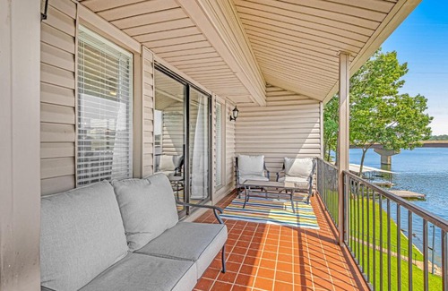 Rockwell Apartment | Lake Escape