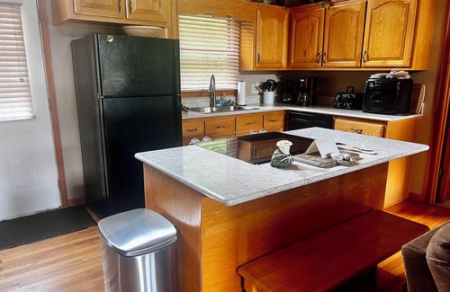 Blairsville House | Lake Front Cabin for the PERFECT Holiday Getaway ! Pet Friendly!
