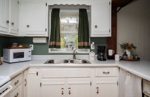Martinsville Cabin | lake front cabin hot tub peaceful stunning views