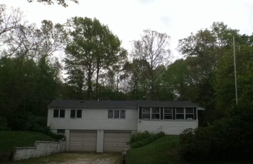 Charlestown House | Lake front cottage, 2 miles from southern RI beaches