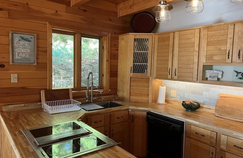 Greenfield House | Lake Front Paradise on Ponhook in the Heart of Nova Scotia