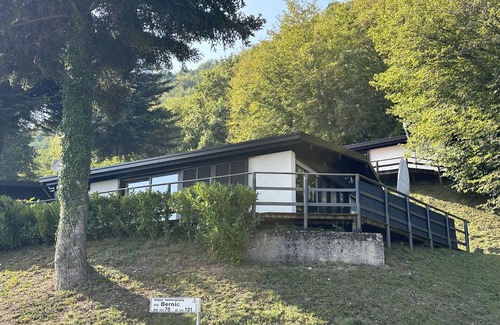 Aer House | Lake Garda Tignale vacation home bungalow with pool and lake view