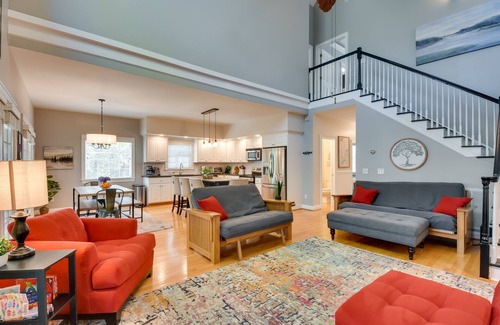 Fair Play House | Lake Hartwell Vacation Rental w/Boat Dock & Slip!