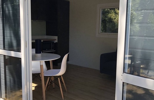 Lake Hawea Cabin | Lake Hawea Lakefront Cabin