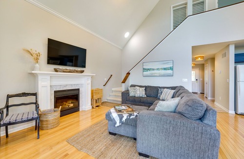 Applegate House | Lake Huron Vacation Rental w/Private Beach!