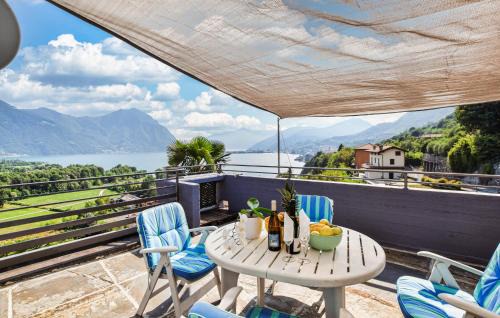 Costa Volpino Apartment | Lake Iseo Lovely Apartament