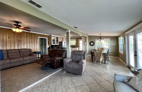 Wetumpka House | Lake Jordan Rental