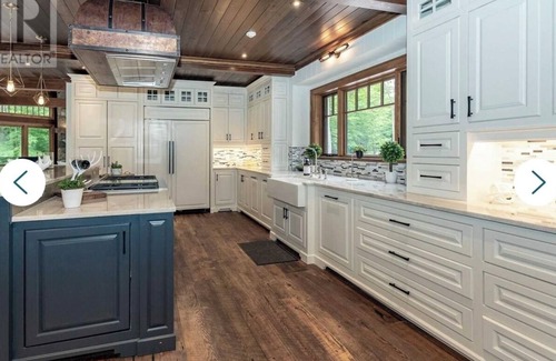 Seguin Cottage | Lake Joseph Mansion