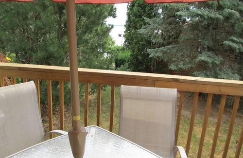 Stoughton Cottage | Lake Kegonsa cedar efficiency cottage