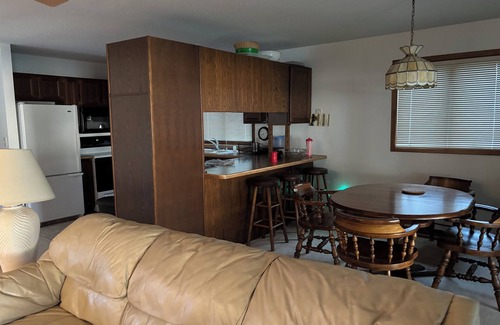 Paynesville House | Lake Koronis All Season Home-5 bedrm, screened porch, fish/swim/bike/snowmobile