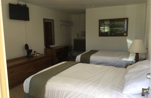 Whitehall Hotel | Lake Land Inn