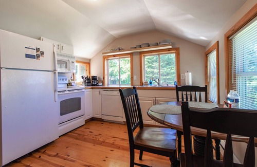 Saginaw Cabin | Lake Loft at Grand Lake Getaway | Custom Sauna
