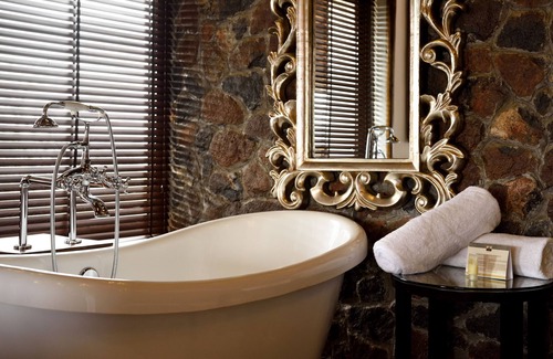 Mto wa Mbu Cabin | Lake Manyara Kilimamoja Lodge
