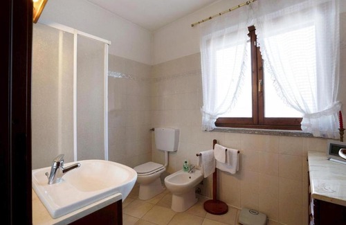 Castelveccana House | Lake Maggiore - Elegant House with Lake View and Private Pool