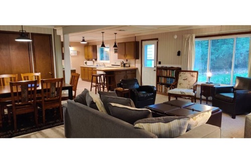 Shelby Cabin | Lake MI Escape - Beauty, Peace & Tranquility Awaits