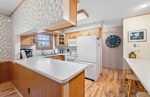 Markville Apartment | Lake Minerva w/Dock bring boat on Trails