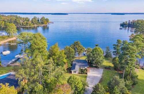 Chapin House | Lake Murray Family Retreat