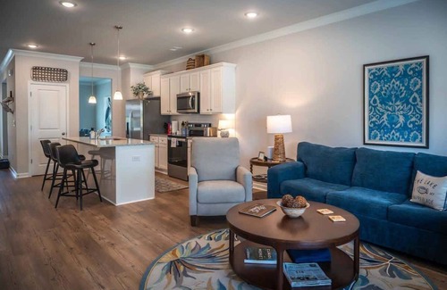 Lake Oconee House | Lake Oconee Lakefront w/Pool, Kayaks & Games