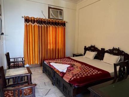 Pushkar Hotel | Lake palace pushkar