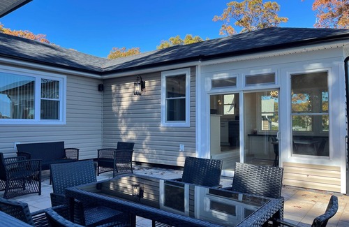 Ridge House | Lake Panamoka Bliss 3BR High End Home, Lakeside