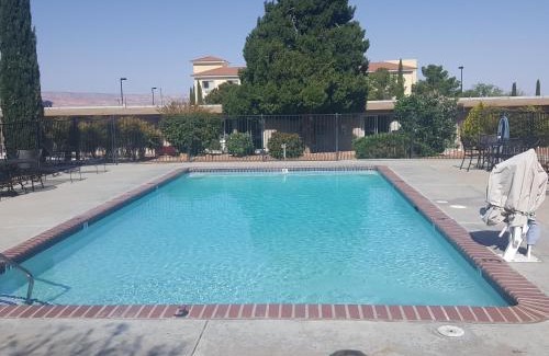 Page Hotel | Lake Powell Canyon Inn
