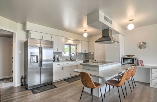 Page House | Lake Powell Views: Mid-Century Home in Page