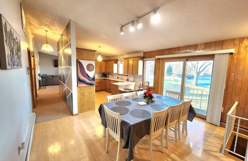 Fridley House | Lake Retreat, Year Round Hot Tub, Pool Table, Pedal Boat