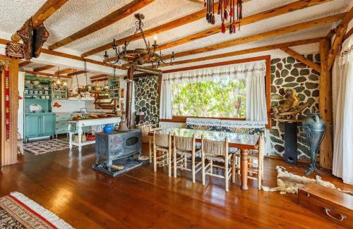 Izmit Villa | Lake Sapanca Breathtaking Private Villa Retreat