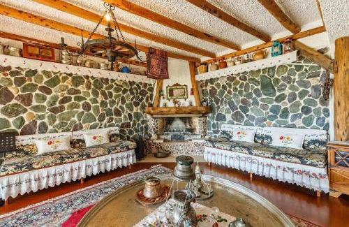 Izmit Villa | Lake Sapanca Breathtaking Private Villa Retreat