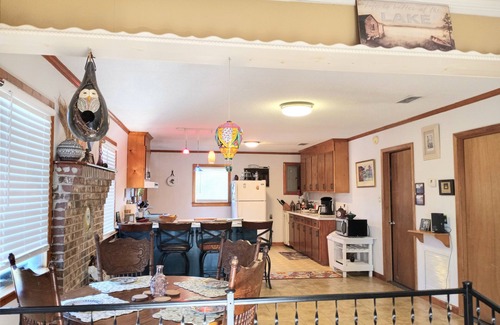Donalsonville House | Lake Seminole Cottage 1 mile away, ramps & Big Jims.