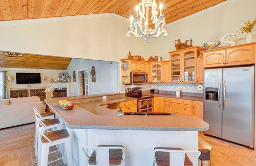 Milledgeville House | Lake Sinclair: Since Day 1 Family Lake House