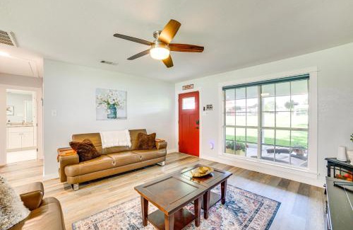 Wills Point House | Lake Tawakoni Access and Hot Tub - Wills Point Home!
