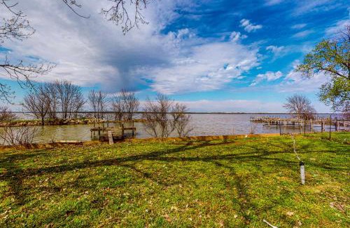 Quinlan House | Lake Tawakoni Thrill