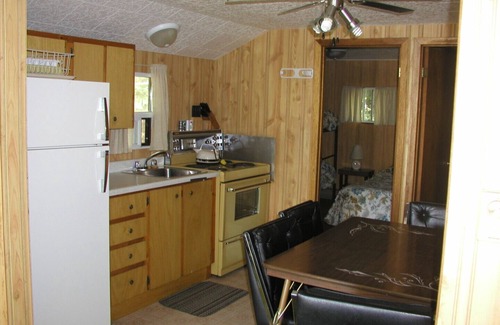 Temagami Resort | Lake Temagami Cottage Rentals - Cottage #8 - Parkdale