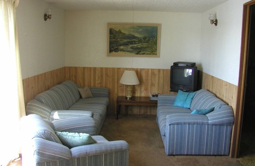 Temagami Resort | Lake Temagami Cottage Rentals - Cottage #4 - Lakeview
