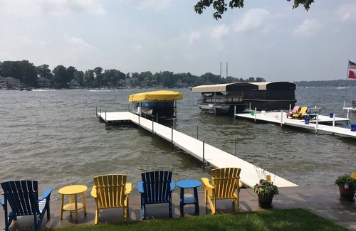 Leesburg House | Lake Tippecanoe Lake House - Anchor Inn