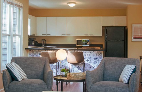 Northport House | ♥ Lake Tuscaloosa Retreat - Family Friendly - High Speed WiFi