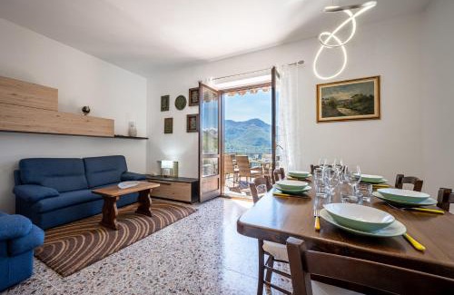 Gera Lario Apartment | Lake view apartment with balcony and parking - Larihome A25