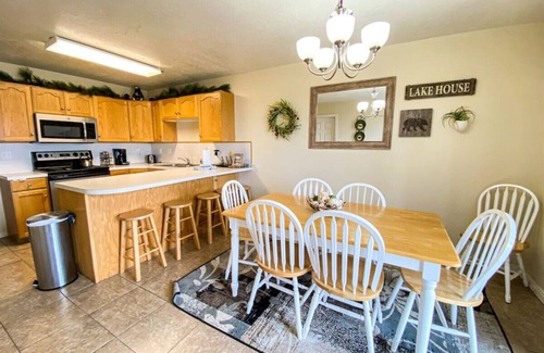 Harbor Village Condo | Lake View Condo 930# 2 - great views of Bear Lake