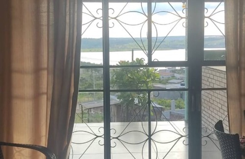 Alexania House | Lake View - Corumbá - GO