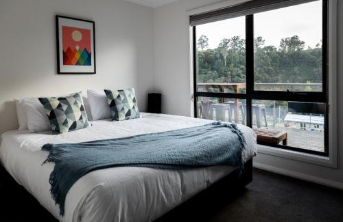 Derby House | Lake View Derby