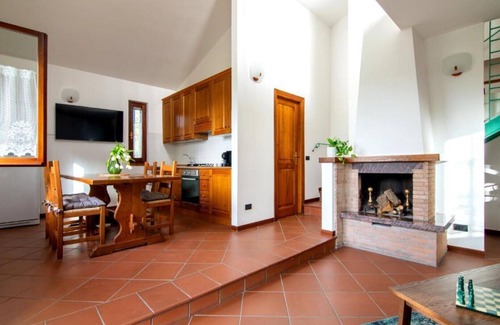 Collesanto House | Lake view House - Villa Scent of Sage